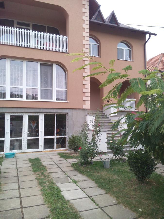 Private House * Berehowe