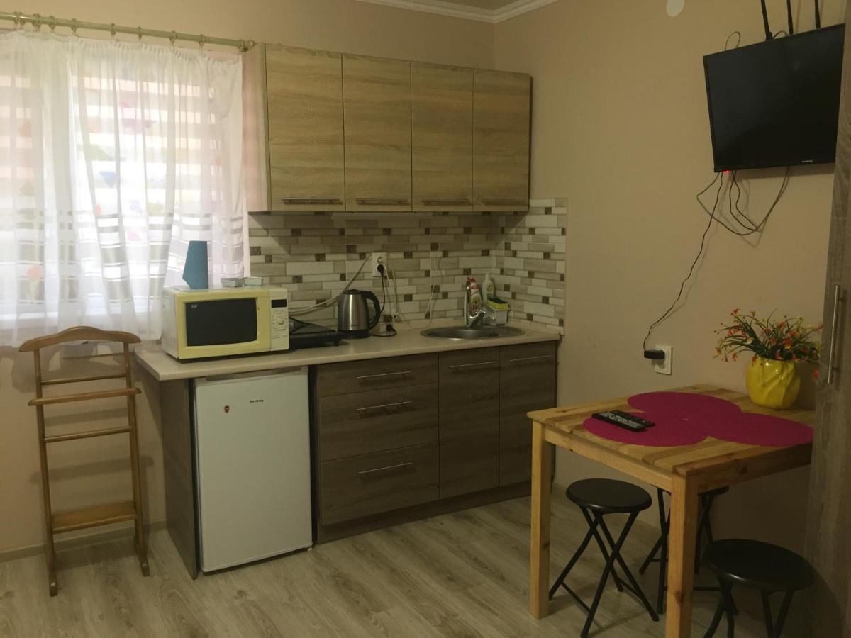 Private House Apartment *