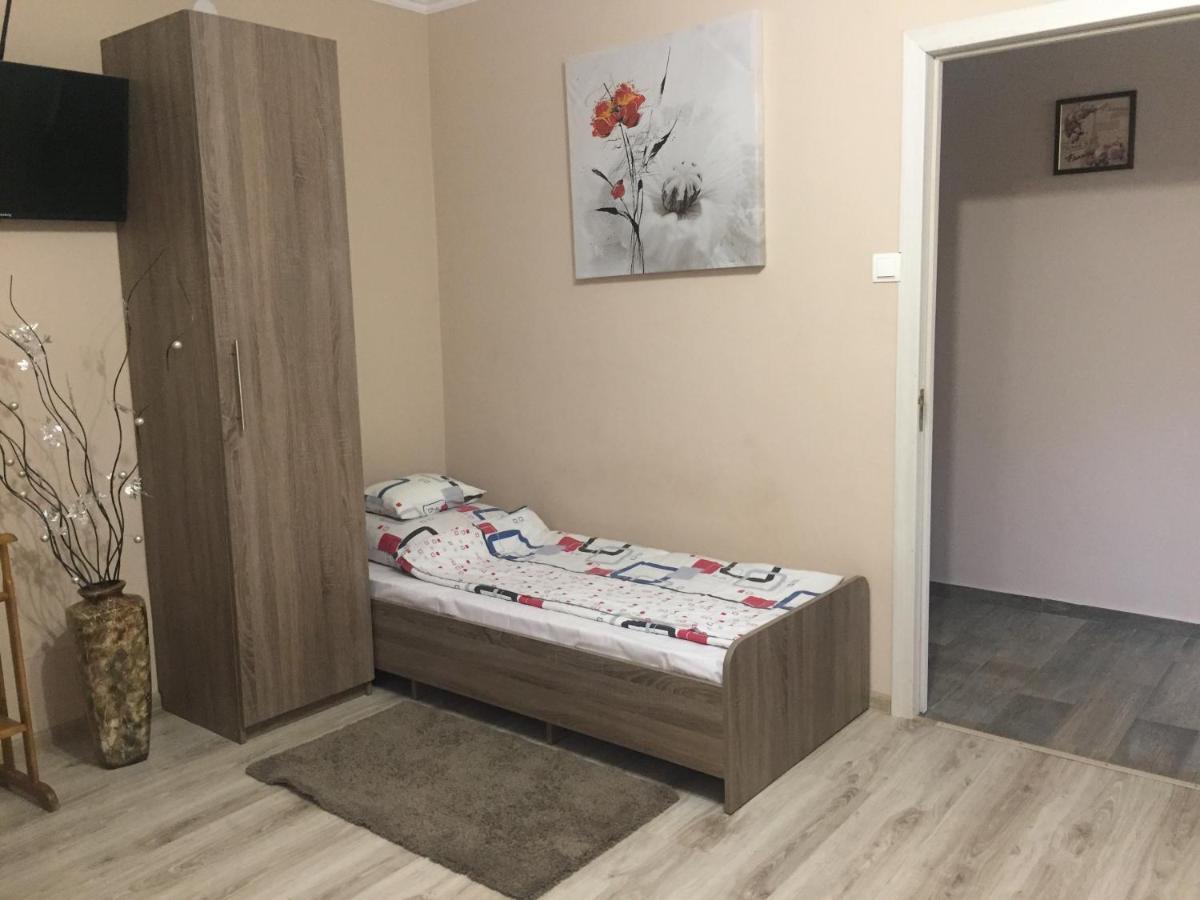 Apartment Private House Berehowe